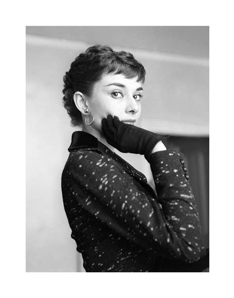 Audrey Hepburn 20 X 16 Iconic Photography