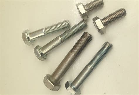 high tensile bolts  grade  studs alloy steel high tensile class  screws