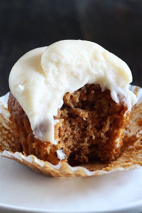 how to make perfect carrot cupcakes that are so flavorful