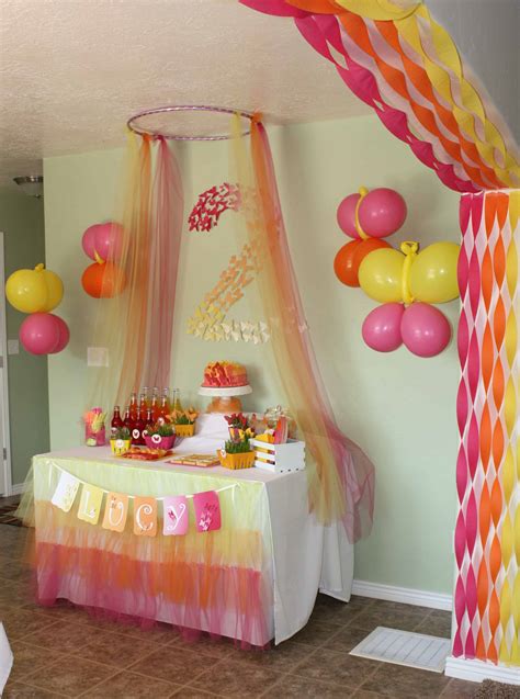 themed party decorations party favors ideas