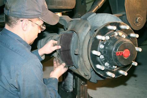 phase  braking  air disc brakes  poised   breakout trucks parts service
