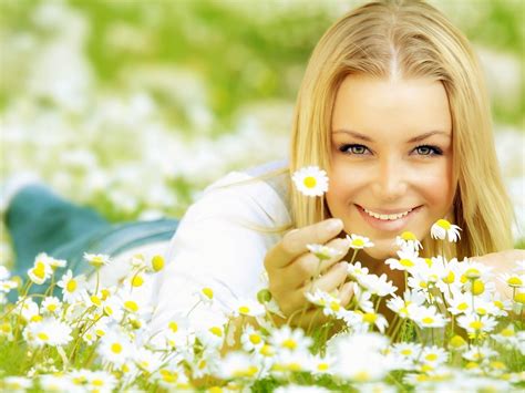 Smiling Blonde Girl Lying On Daisy Flowers Hd Wallpaper Hd Nature