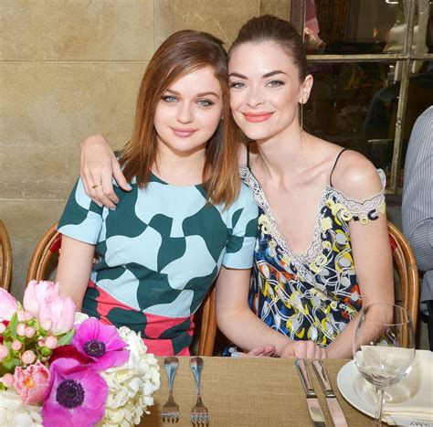joey king jaime king mother daughter day hot pics us weekly
