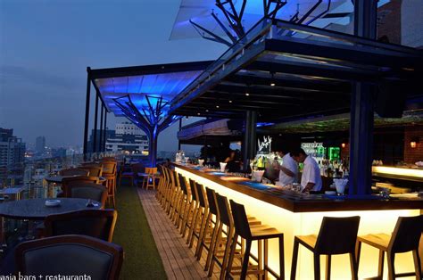 pin  matt reid  commerce bldg precedents rooftop bar design bar design restaurant