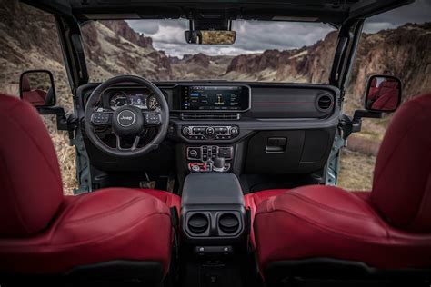 jeep wrangler rubicon  interior  carbuzz