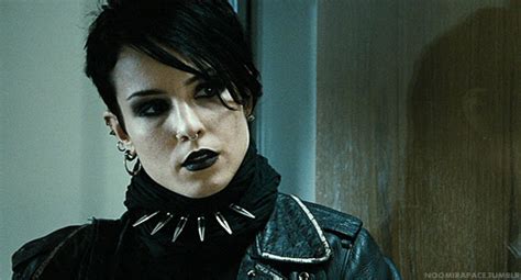 the girl with the dragon tattoo sequel is happening without this