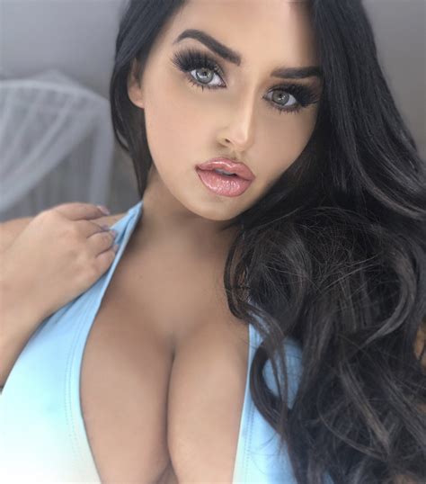 do you know abigail ratchford 20 photos video luxxmag