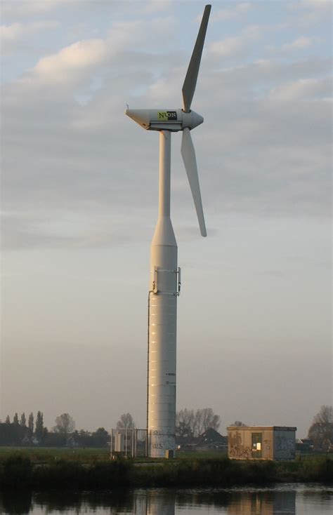 newinco  pi  small tower  kw wind turbine