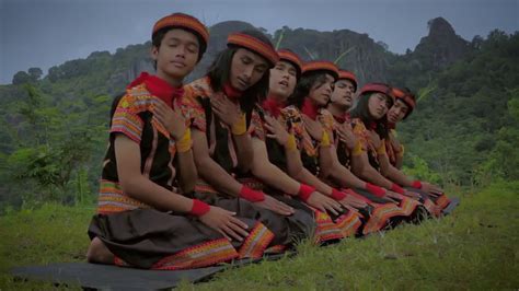 video tari saman saman gayo lues rhythm of saman youtube