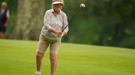 legendary joanne carner shoots  age    senior womens open