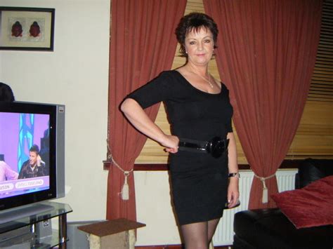 honey4uxxx 56 from edinburgh is a local granny looking