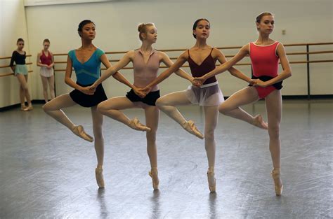 school  american ballets  graduates onstage   york times