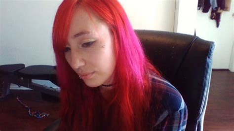 gamergate victim zoe quinn opens up about online harassment the