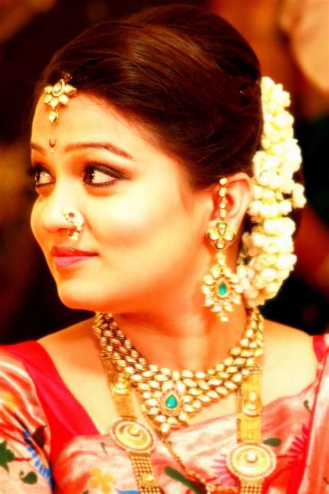 beautiful bride marathi weddings lagna