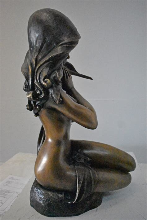 beautiful girl holding  shell bronze statue fountain size      nifao