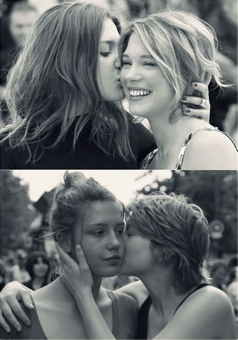 lea seydoux and adele exarchopoulos blue is the warmest