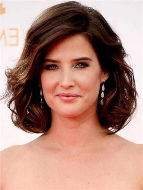 25 Stunning Mid Length Hairstyles For Round Faces Bob