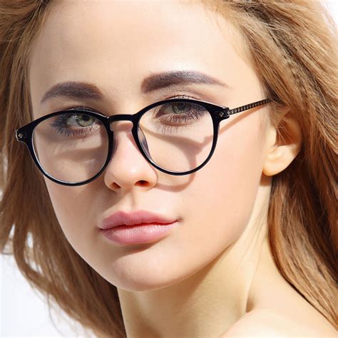 Sexy Model With Glasses Vanilla Sex Video