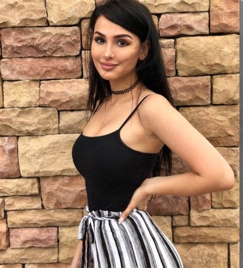 34 Hottest Sssniperwolf Boobs Pictures Which Deserve To Be Admired