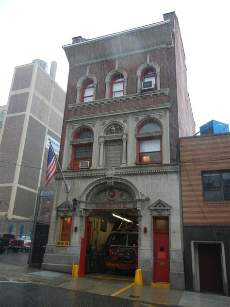 fdny squad  fire station firehouse