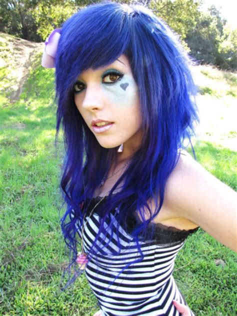 The Sometimes Scary But Still Cute Emo Girls 60 Pics