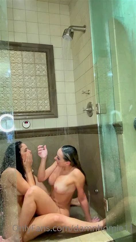 Watch Dhomie Big Ass Lesbian Big Tits Porn Spankbang