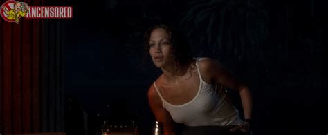 jennifer lopez nue dans anaconda