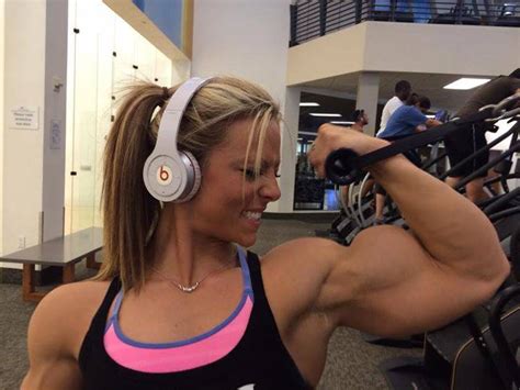 Danielle Super Biceps By Turbo99 On Deviantart