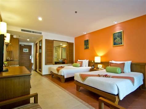 ravindra beach resort spa  pattaya room deals  reviews