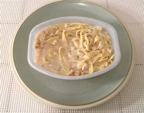 Lean Cuisine Favorites Chicken Fettuccini Review – Freezer Meal Frenzy