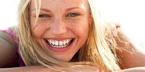 9 makeup tips every girl with freckles should know