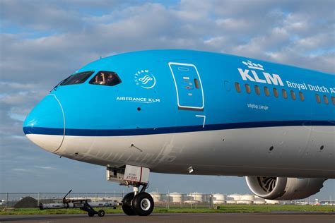klm acordo  financiamiento de  millones de euros air cargo