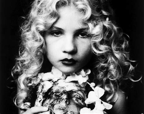 Irina Ionesco Condenada Por Fotos Da Filha Nua Iphoto