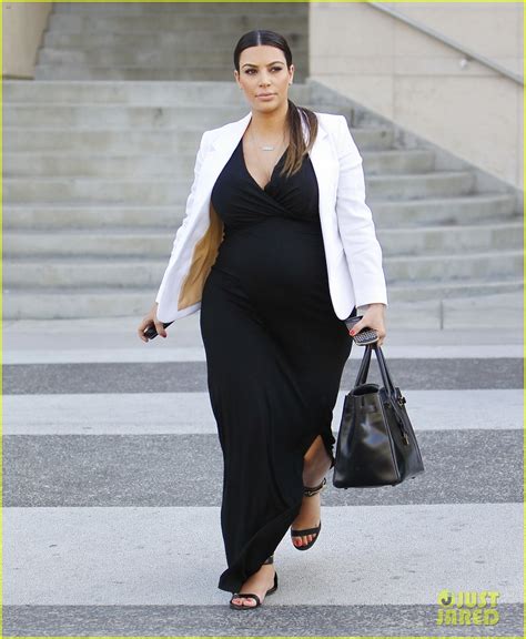 Pregnant Kim Kardashian Black And White Is Chic For Spring Photo