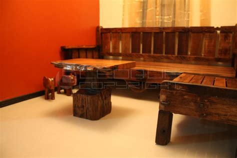 reproduction antique  set  shaped daybed bench set