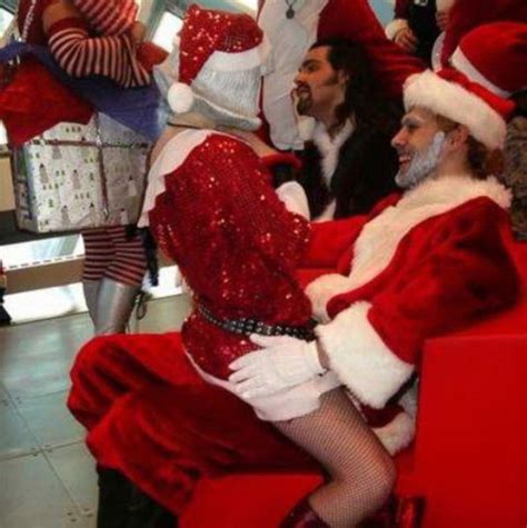 It Wouldn T Be The Holiday Season Without Creepy Santas