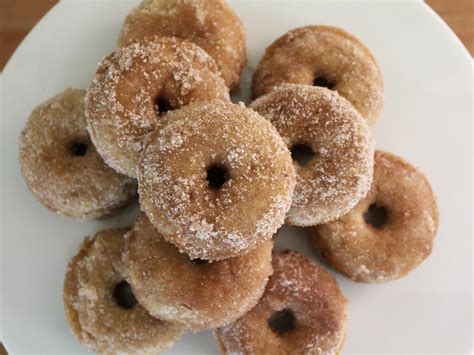 baked cinnamon sugar donuts sams dish