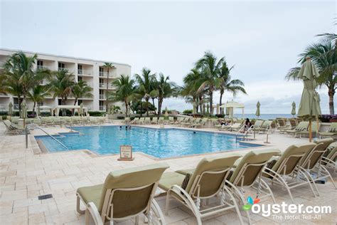 seasons resort palm beach  oceanfront suite