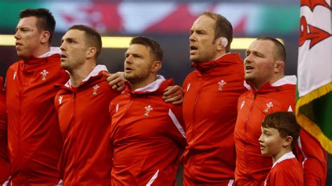 wales   players  threatening  strike    nations