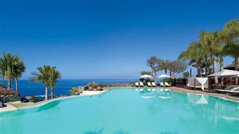 top  oceanfront hotels resorts  tenerife canary islands spain