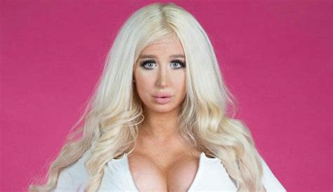 Plastic Surgery Fan Wants To Be Real Life Sex Doll