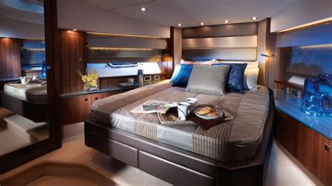 17 Extraordinary Yacht Bedroom Designs That You Will Want