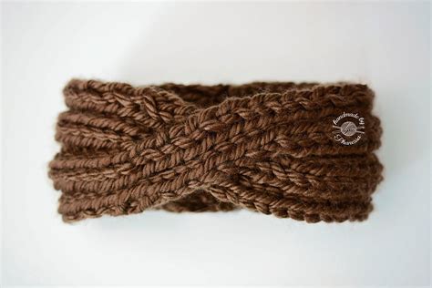 phanessas knits twisted knit headband