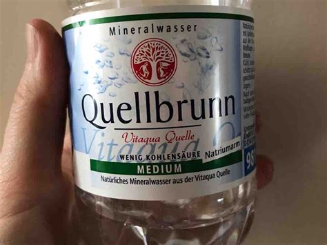 aldi quellbrunn mineralwasser werretaler medium kalorien mineralwasser fddb
