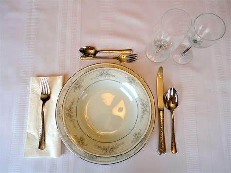 french style place setting english dining room parisian style