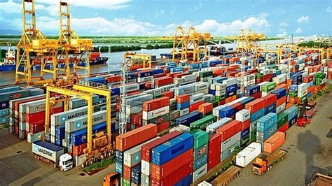foreign investors keen  logistics real estate  vietnam