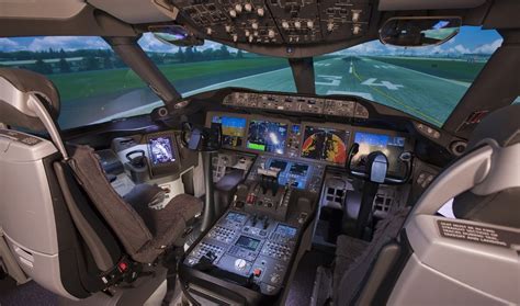 aircraft  avionics boeing  dreamliner cockpit