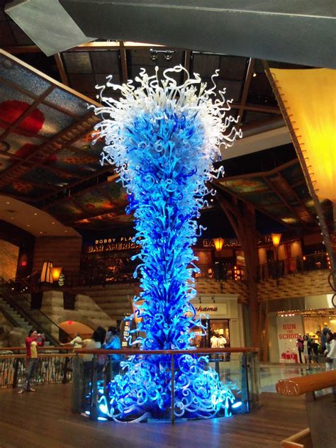 River Blue Dale Chihuly Sculpture At Mohegan Sun Flickr