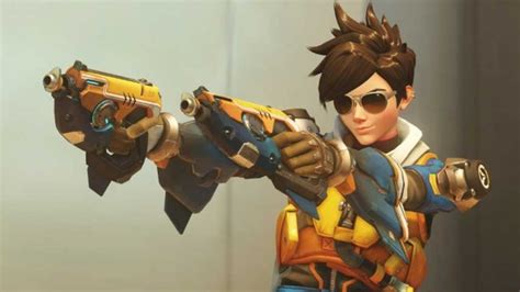 overwatch blizzard removes sexualized tracer win pose