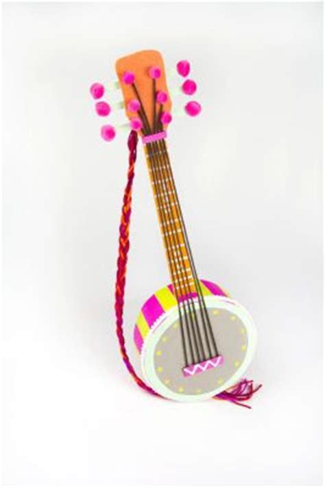 vintagelittle crafty diy toy banjo